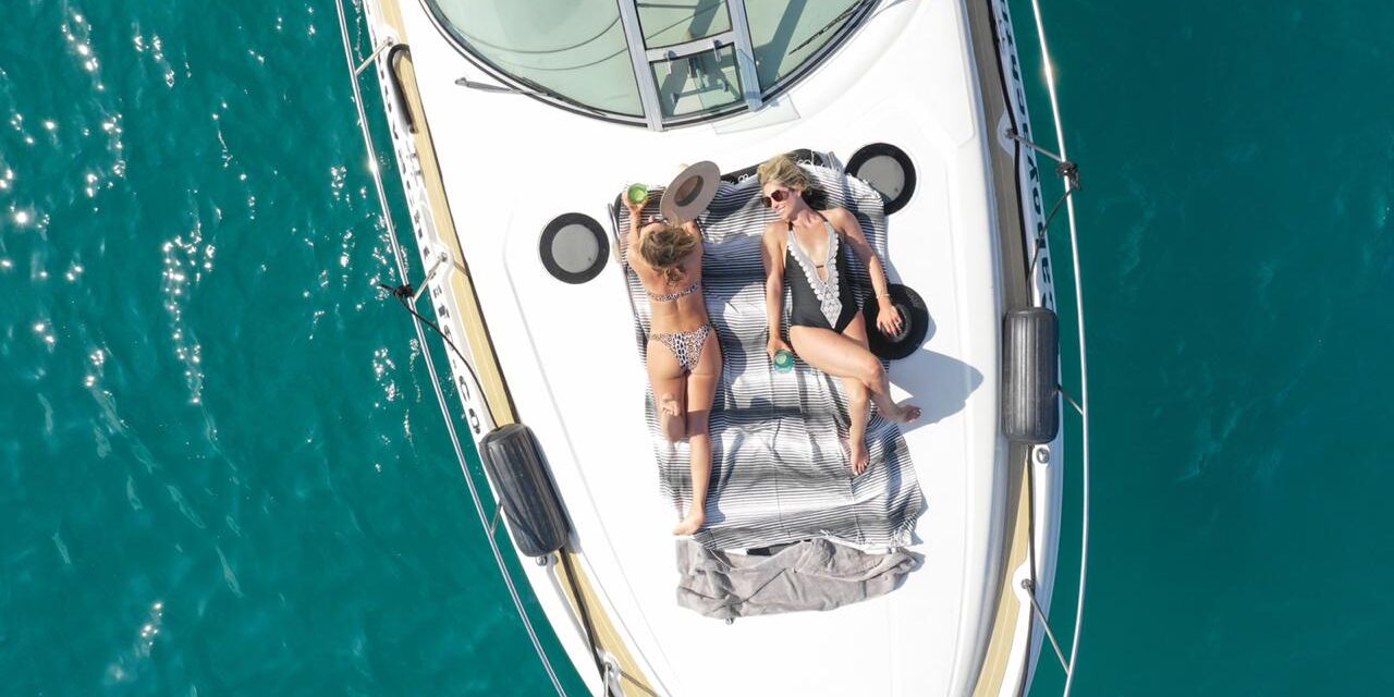 book now Cabo Yacht Life