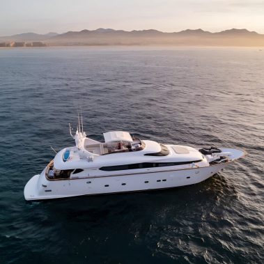 100-foot Maiora yacht, crafted in Italy - True Italian Luxury & Comfor